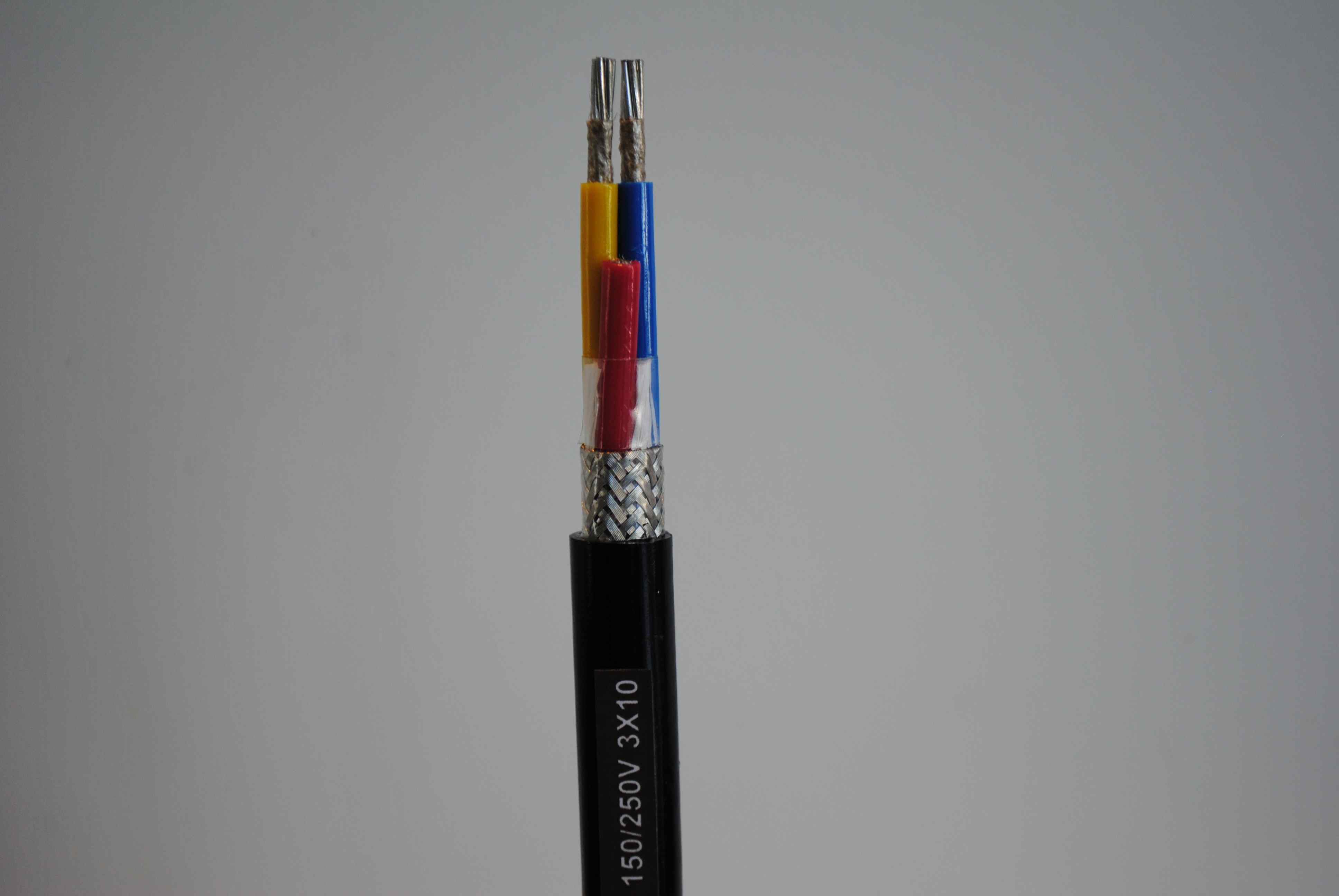 无卤阻燃电缆材料的技术指标分析